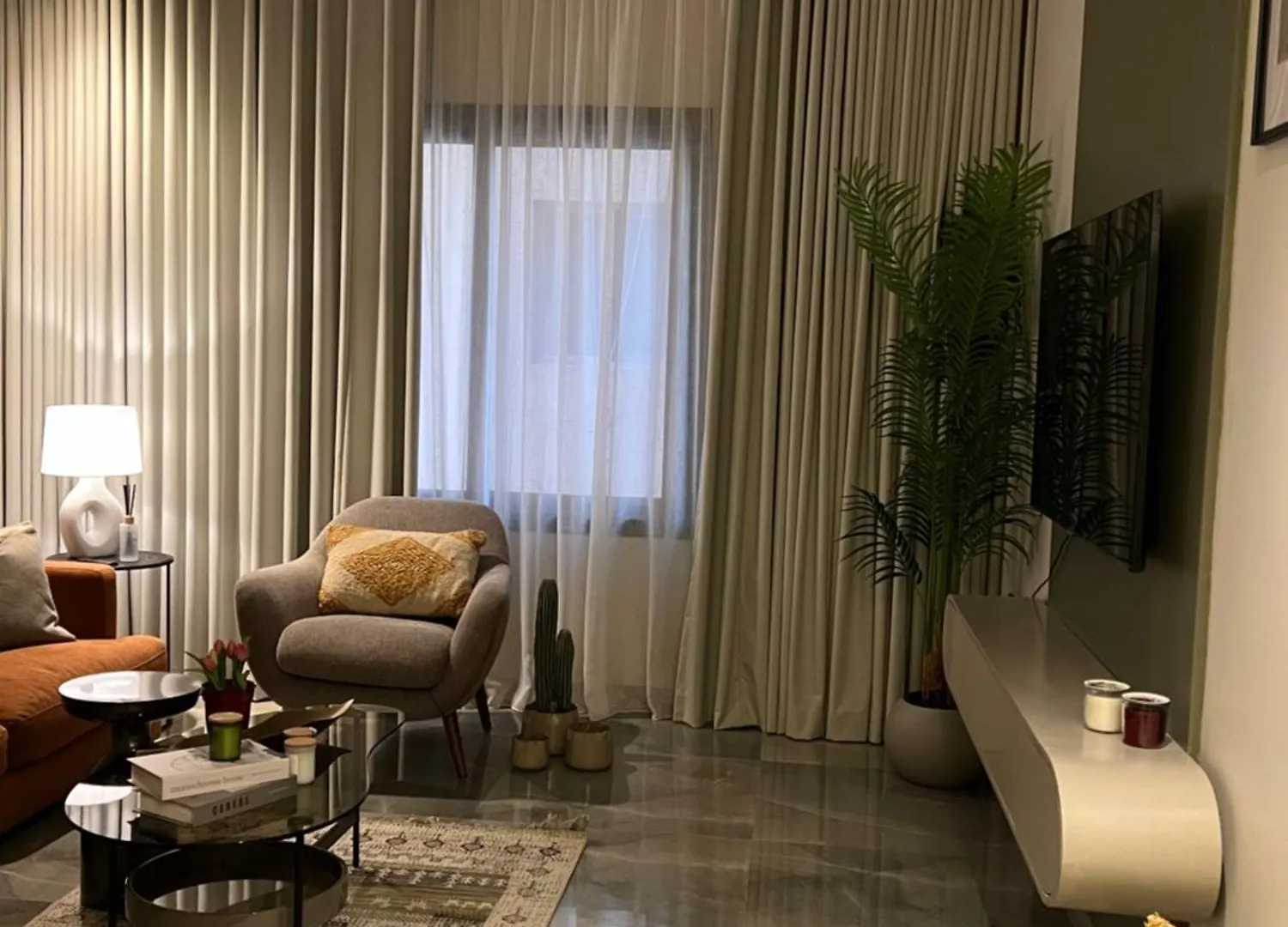 Apartment شقة راقية في الملقا Riyadh